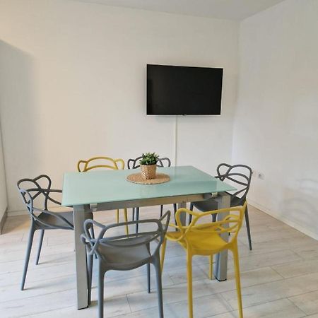 Garda Dream Apartment ริวาเดลการ์ดา ภายนอก รูปภาพ